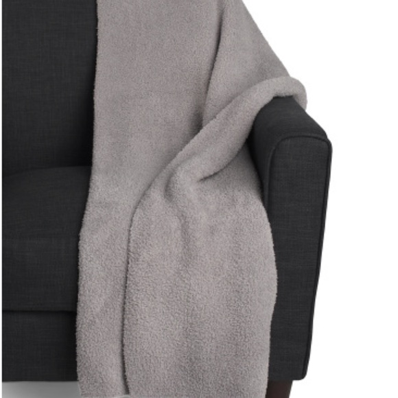 Joie Other - J Joie Gray Feather Soft Throw Blanket
